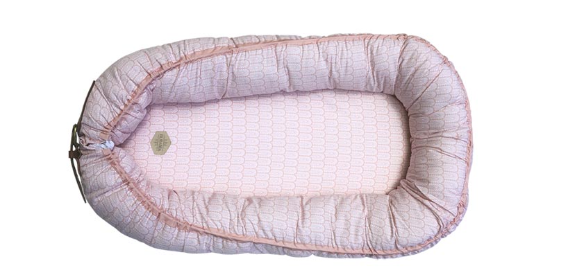 lyserød babynest fra Filibabba