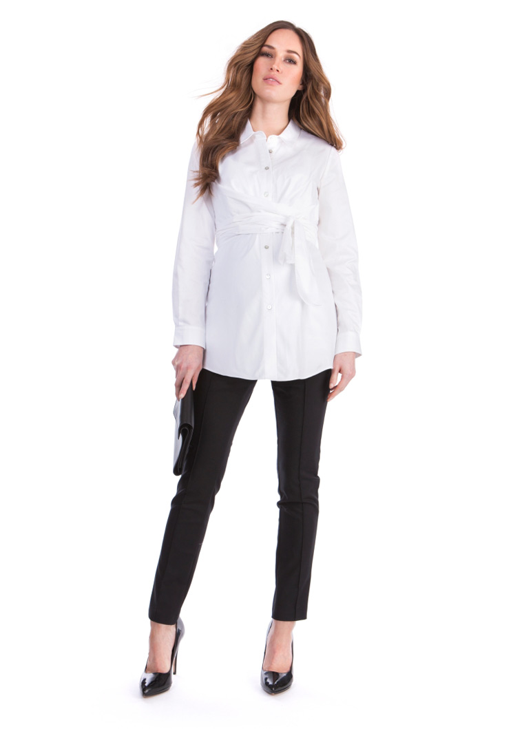 hvid-skjorte-med-bindebånd