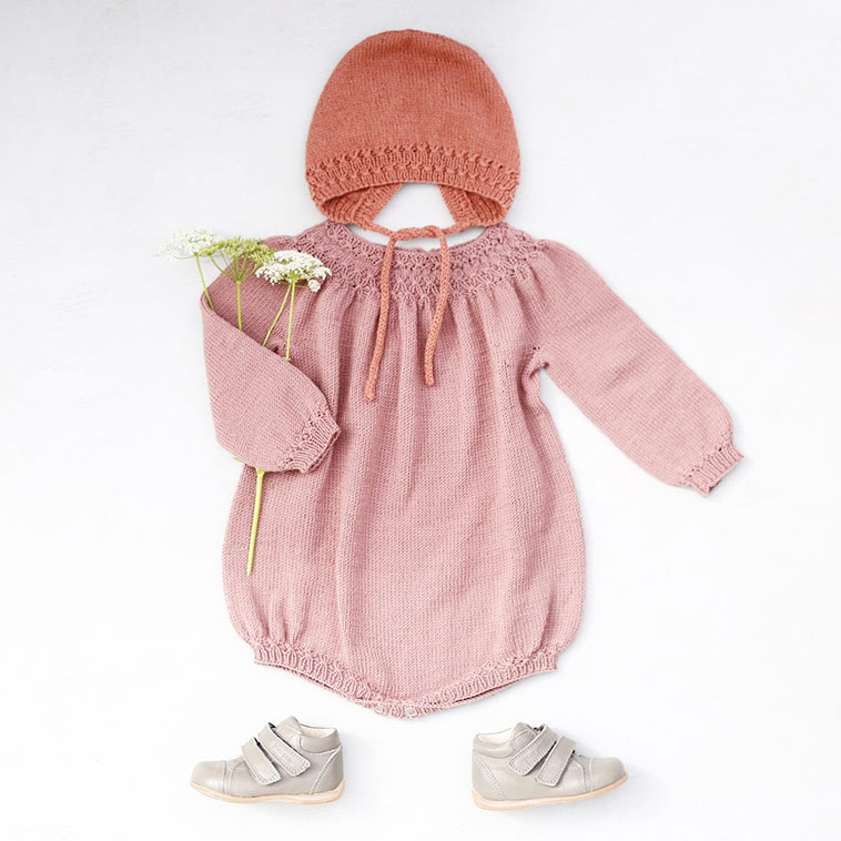 strikket body og kyse