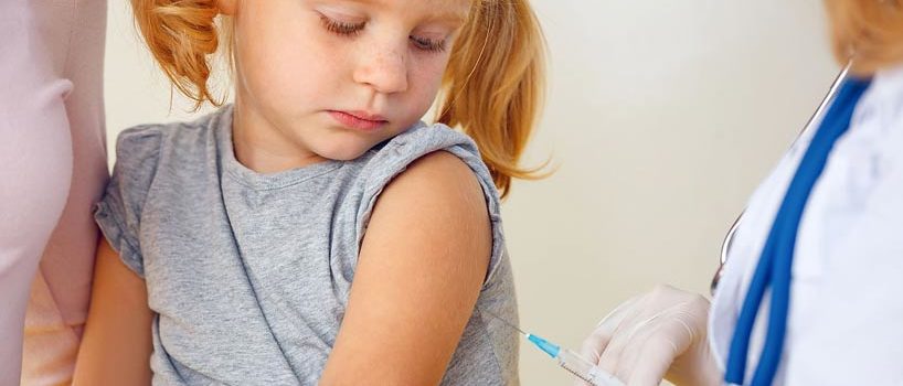 Di-Te-Ki-Pol-Hib og pneumokok vaccination